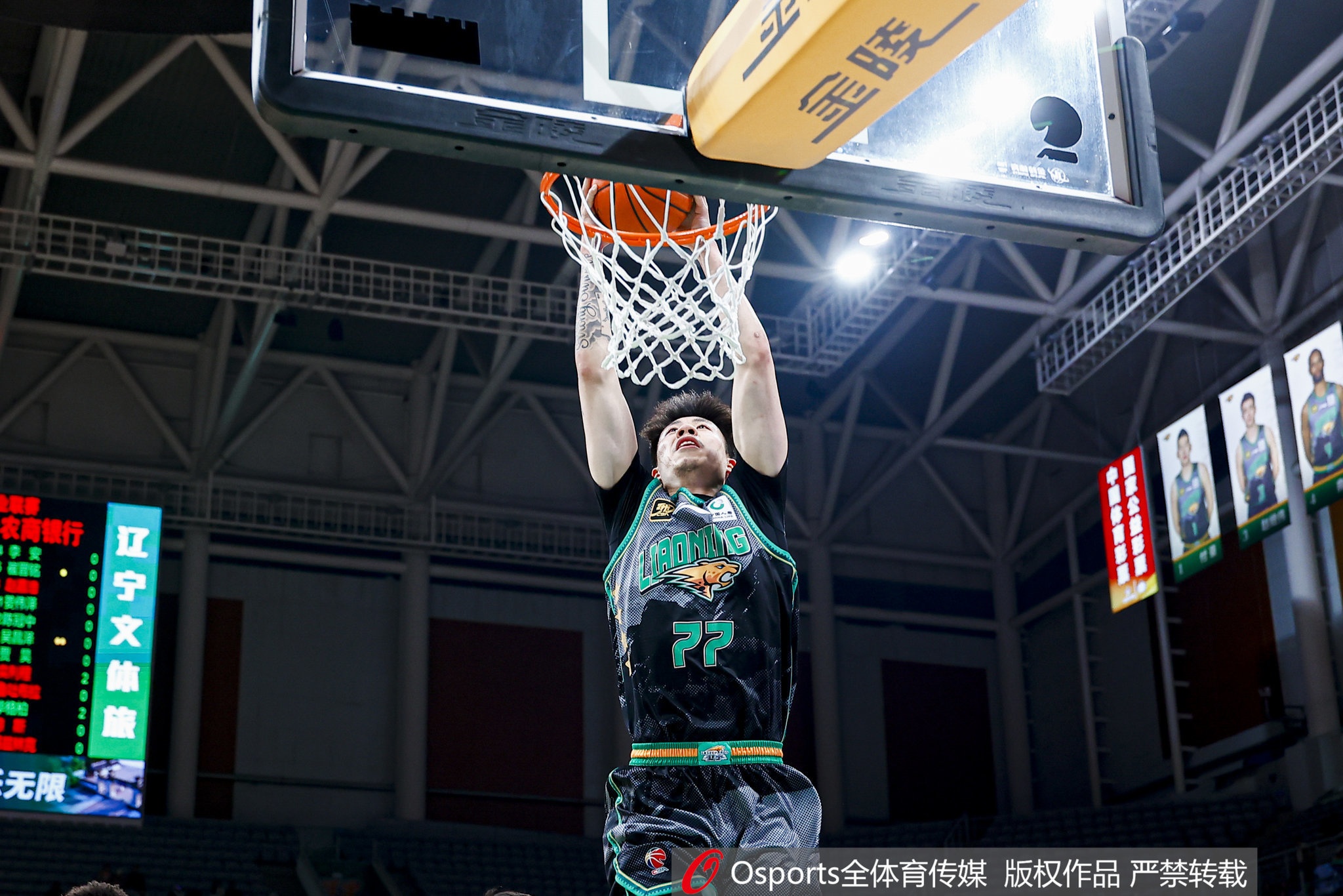 合理且高效!张镇麟出场24分钟10中6得12分&送6助攻 正负值+28